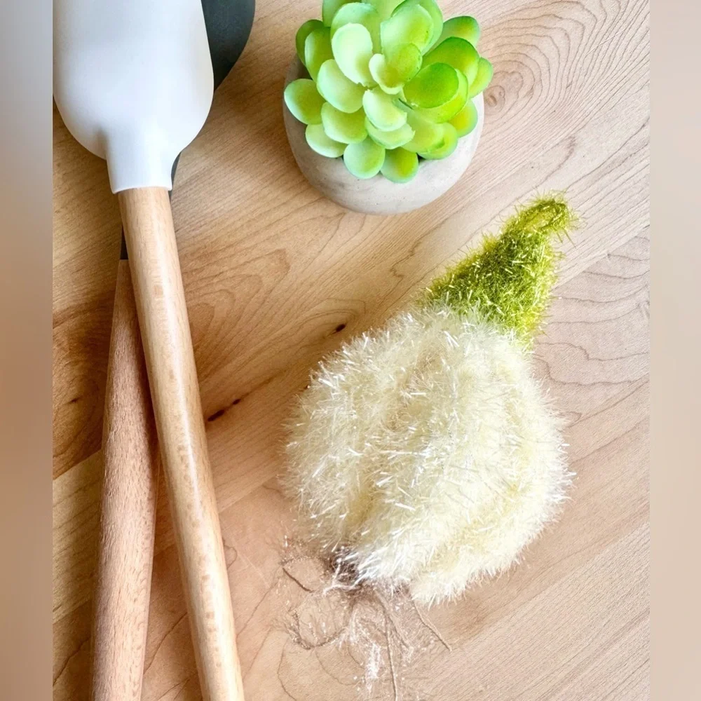 New Handmade Crochet Garlic Kitchen Dishes Pot Scrubber Cleaner Scouring Pad